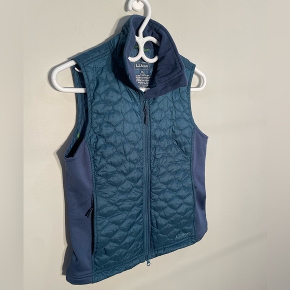 L.L. Bean Jackets & Blazers - Ll bean thin puffer vest xs